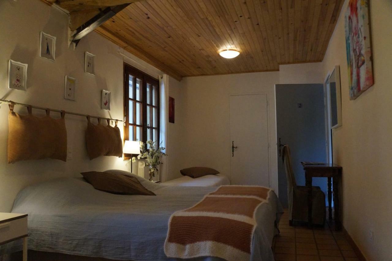 Lo Rastelie Bed and Breakfast Suze-la-Rousse Buitenkant foto